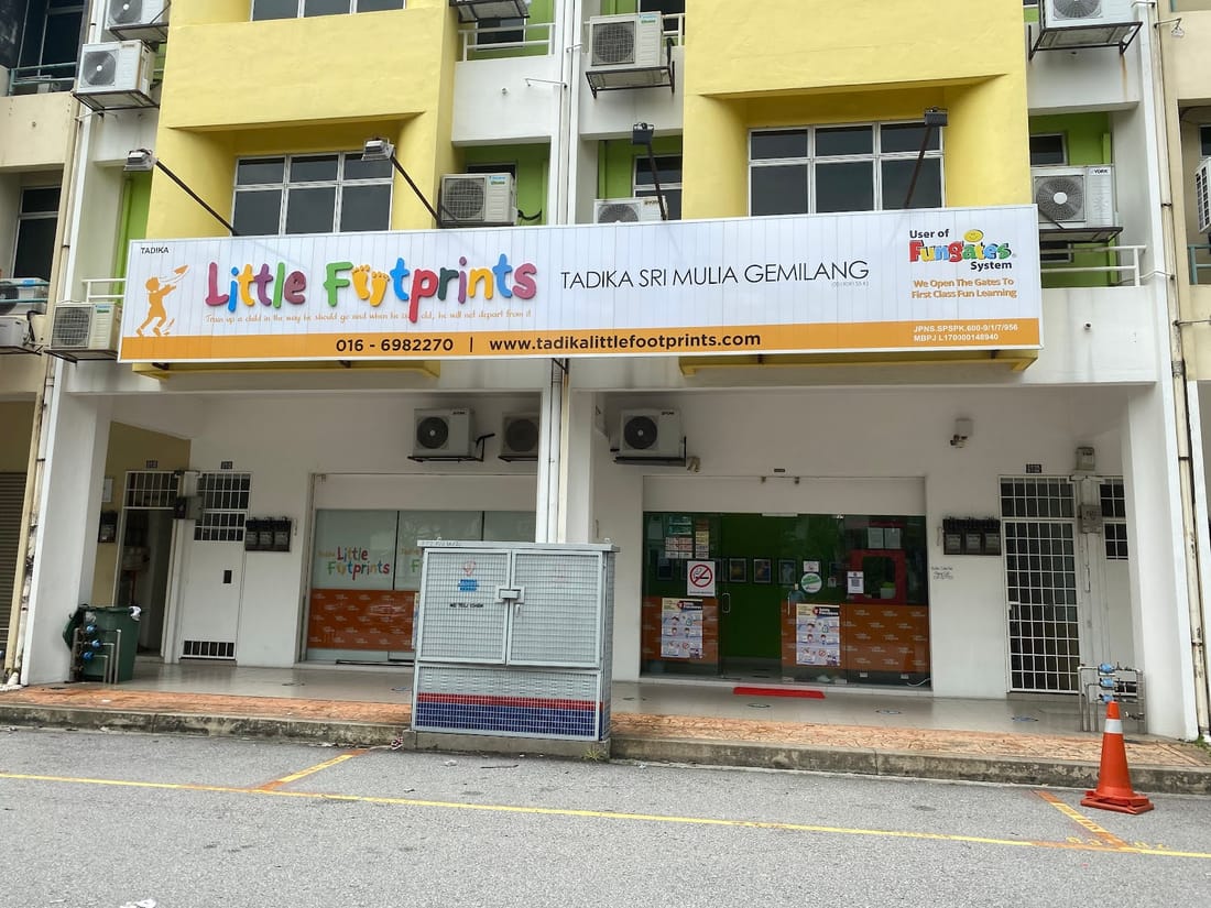 The Tadika Little Footprints shopfront in Taipan Damansara 1